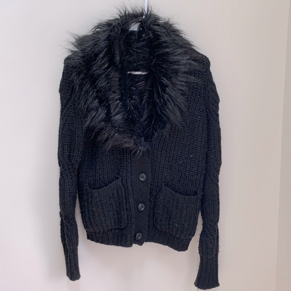 Black long sleeve cardigan with wrapped fur collar